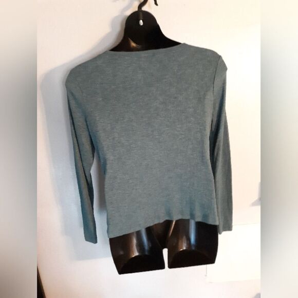 Mossimo crewneck long sleeve top - Picture 2 of 3
